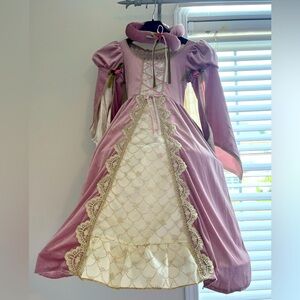 Beautiful Victorian Style dress